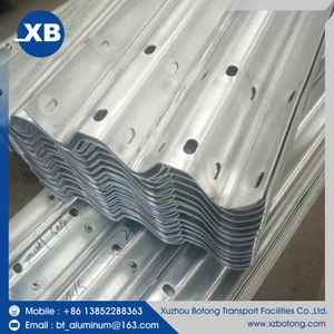 Hot Dipped Galvanized Steel highway guardrail for road safety protect