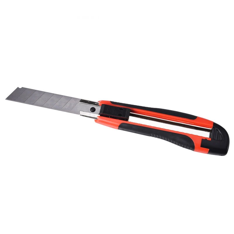 Low MOQ 18mm wide blade SK2 material economy plastic utility knife