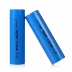 Manufacturer OEM Cylindrical 18650 Cell Rechargeable Cylindrical Lithium Ion 3.7V 2200mAh 18650 Battery Rechargeable Battery