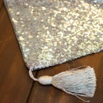 New Modern Luxury Fashion Silver Sequin Tea Table Runner With Tassel Manufacturer Wholesale Custom
