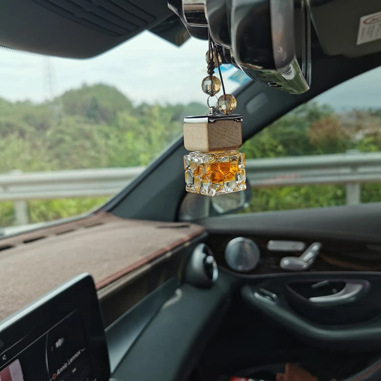 Square Hanging Auto Decoration Car Perfume Bottle Pendant Stainless Perfume Diffuser