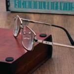 Stock Classic Metal OEM Custom Logo Women Wholesale Men Cheap Eyeglasses Reading Glasses 2011