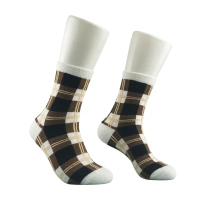 Super Soft Cozy Winter Warm Slipper Socks Gingham Pattern Biege Color for Unisex Crew Socks 191006sk