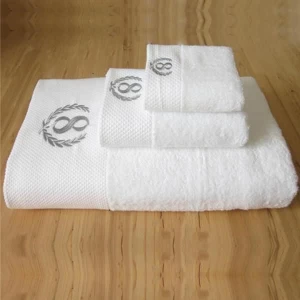 King size Hotel Towel/Nonwoven Compressed Gym/Ultra Absorbent Bathroom TowelTowel