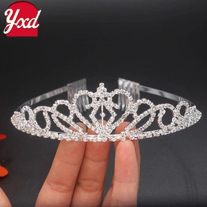 2018 hot sell wedding accessories plastic bridal crown tiara