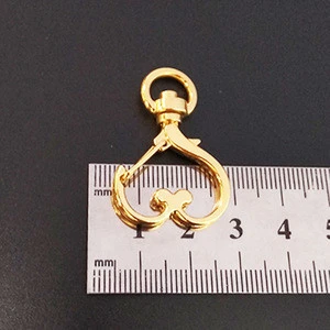 Factoey direct price metal heart shape clip keyring snap hook