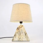 Factory supply cheap price decorative hotel bedroom ceramic vase desk light led table lamp for home hotel use
