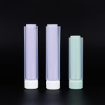 Factory Supply Plastic Clear Empty 10ml Lip Balm Tube with Gold Lid Pictures & Photosfactory Supply Plastic Clear Empty 10ml Lip Balm Tube with Gold Lid Pictu
