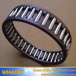 has two curved raceways inner ring without ribs outer rings center of curvature spherical roller bearing