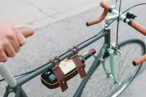 High-grade cowhide genuine leather wine bottle holder for bicycle