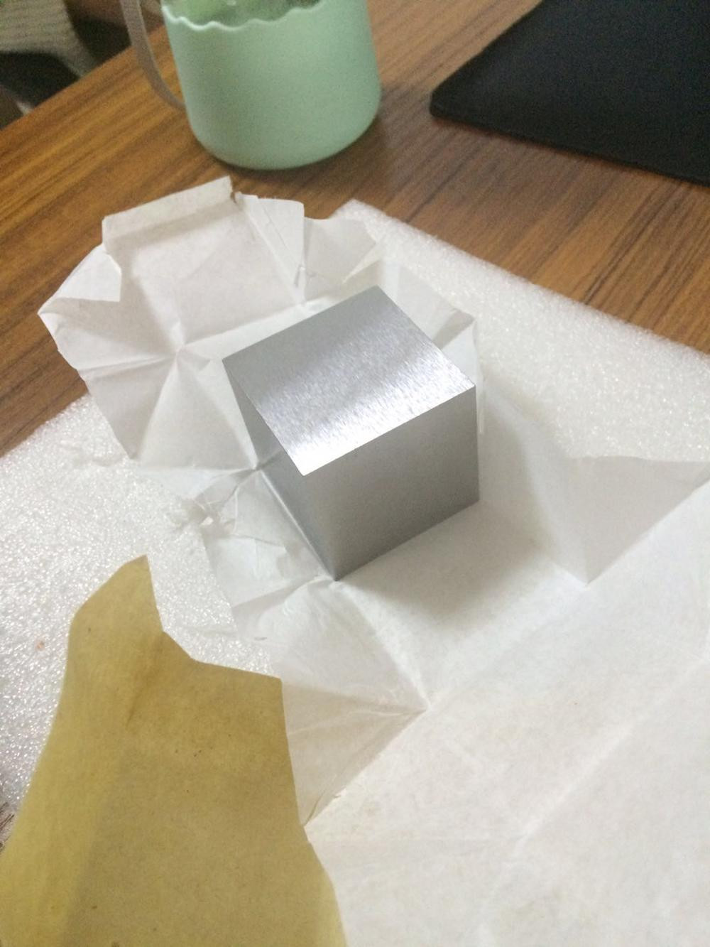 High Purity 99.5% Titanium Cube price per kg with laser engraving