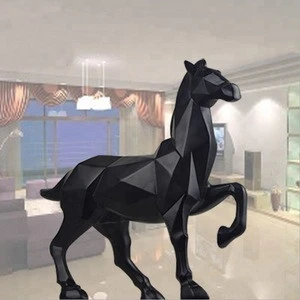 High-quality European Ornaments Creative Home Nordic Resin Crafts Geometric Blocky Horse For Decoration