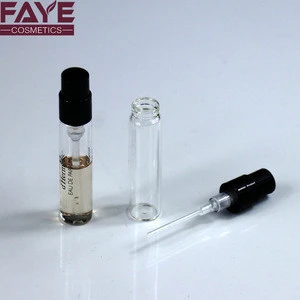 Hot sale high quality empty refillable 3ml clear glass perfume bottle / vial with fine mist sprayer