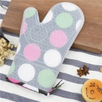 kitchen gadgetsBBQ Gril Tools heat resistant glove silicone oven mitt