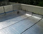 Self adhesive bitumen waterproofing membrane for roofing of aluminum sheet