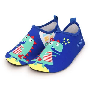 Toddler Kids Swim Water Shoes Quick Dry Non-Slip Water Skin Barefoot Sports Shoes Beach Socks for Boys Girls M91101