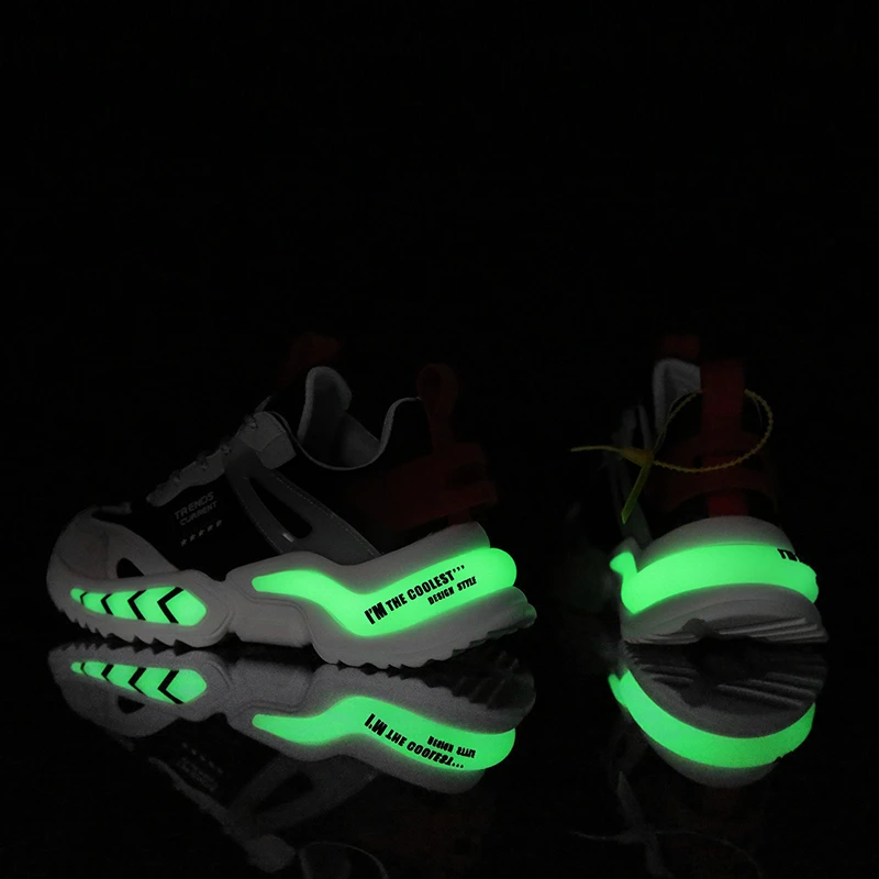 Wholesale Dad Shoes Men Fashion Sneakers Luminous Sport Walking Shoes Height Increasing Trendy Leisure Shoe Anti Slippery