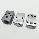 Two-way cylinder hydraulic lock