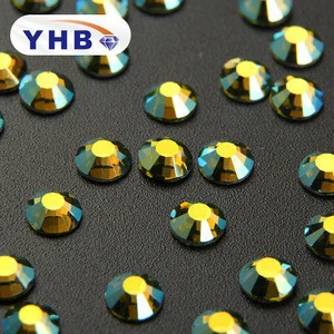 2018 YHB Best shining crystal rhinestone manufacturer Wholesale for dress stone chain crystals rhinestones