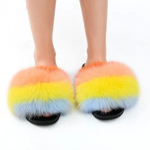 2021 fashionable Luxury Soft slippers Real Fox Fur Slippers fur slide sandals Custom Women Fashion Fur Slides