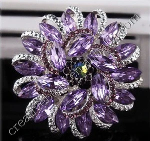 Crystal Brooch vintage style in Silver with Pin back Good for broach bouquets rhinestone brooch