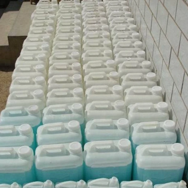 Eco-friendly and Multi-functional laundry liquid detergent made in China