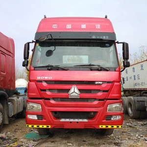 Good condition used SINOTRUK HOWO  6*4 tractor truck on sale ! Big discount !