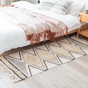 Home Decor Artistic Design Doormat Cotton Custom Printed Tufted Floor Mat with Tassels Carpet