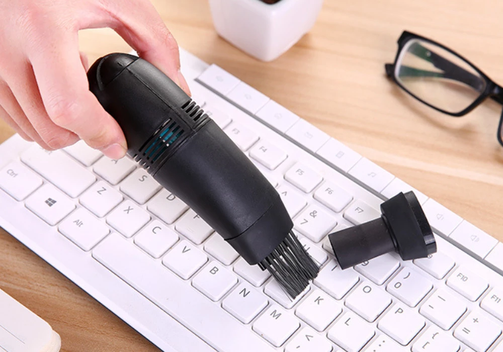 Mini USB Bursher for Computer Keyboard Laptop Mini Vacuum Cleaner