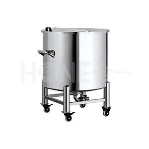 Movable hinged lid liquid storage tank for sale