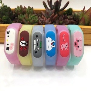 silicone Cartoon mosquito repellent bracelet for kids and adults natural plant oil  waterproof insect repellent wristband