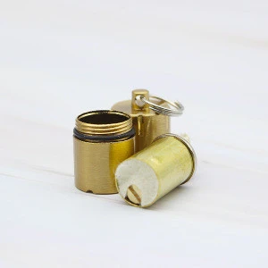 Small oil machine Creative key chain pendant type outdoor kerosene lighter