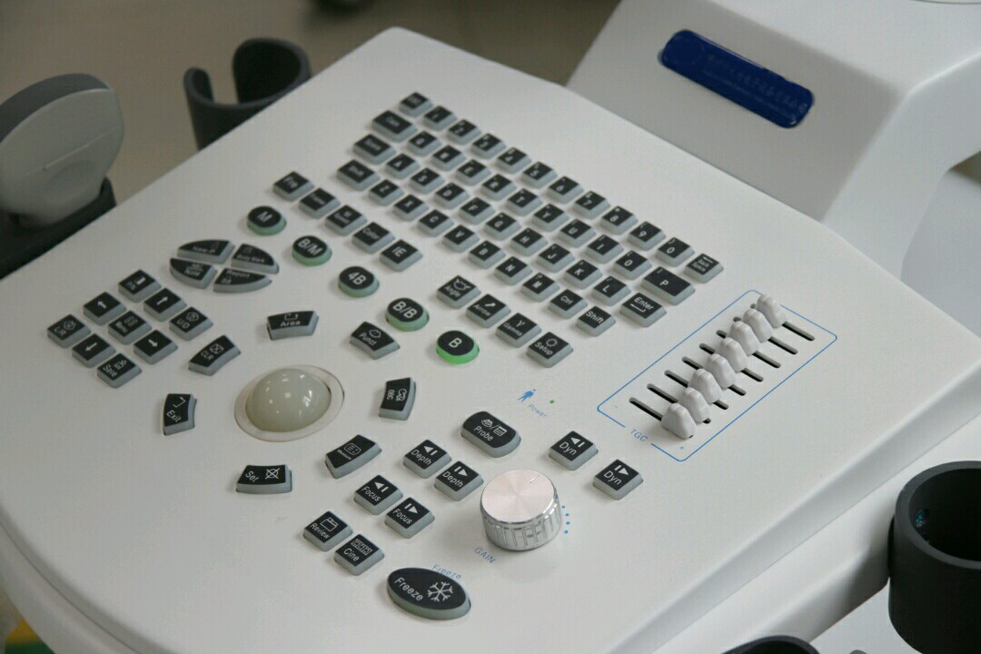 UN-Medical VET4  Cheapest Portable Ultrasound Machine/veterinary ultrasound