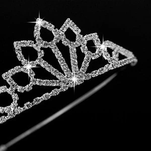 wholesale bulk beatuiful princess rhinestone tiaras trendy crowns and tiaras