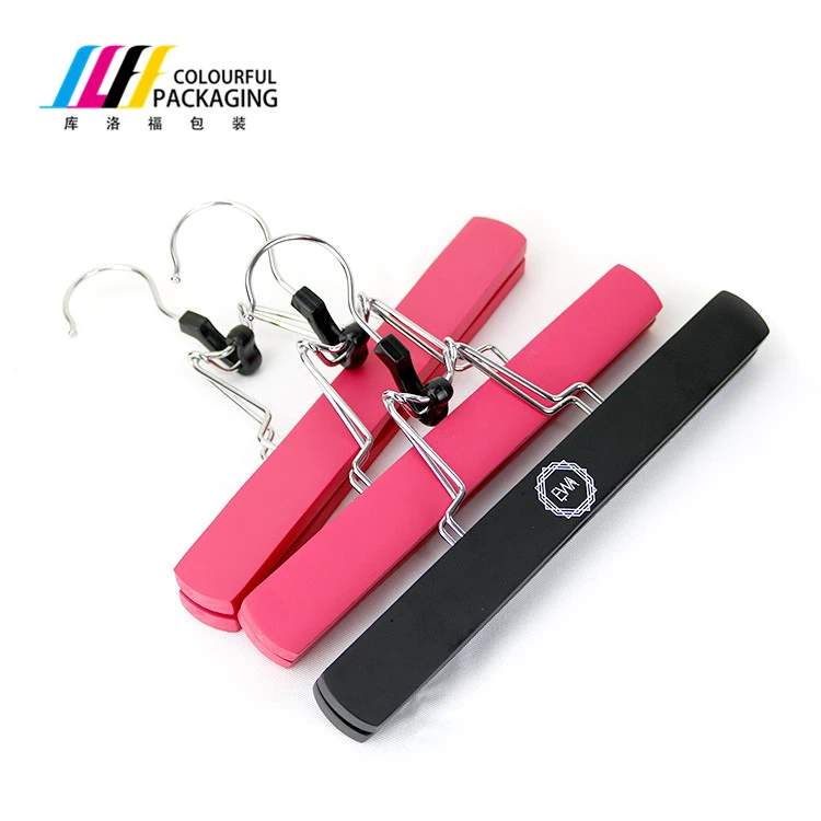 Wholesale Guangzhou Factory High Quality Wooden Material Clothes Or Hair Extension Packaging Hanger