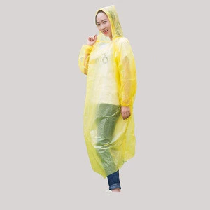 Wholesale High quality selling transparent plastic one time use disposable long raincoat