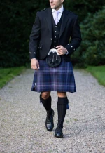 Men's Grey Black Tartan Scottish Kilt with Leather Sporran & Belt | Traditional Highland Utility Kilt