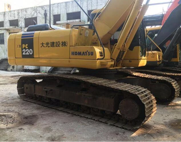 22 ton good condition used excavator PC220-7 Japan original for sale at low price