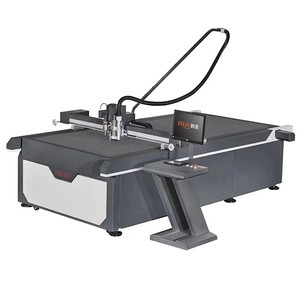 Auto feed cutting bed  machine for textile cloth leather garment industry