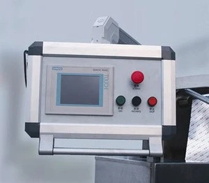 Automatic blister cartoning machine