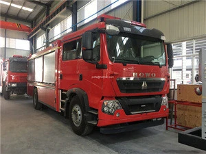 Emergency vehicle 4x2 fire fighting truck with portable work platform