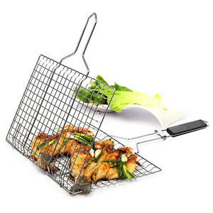 Factory Directly Low MOQ Amazon Hot Sale Portable Barbecue BBQ Grill Wire Mesh Net Tools Removable Wooden Handle
