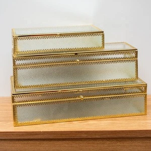Factory price Luxury Gold Crown Gold Small Flip Jewelry Box jewelry packaging box display