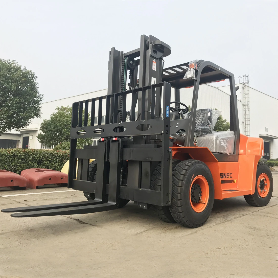Heavy duty 5 ton forklift diesel forklift truck price