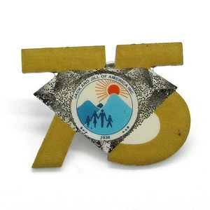 High-end stainless steel offset printing with epoxy 75 yeas company souvenir badge