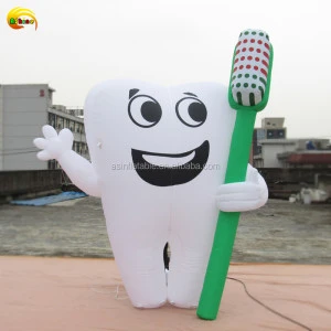 interesting inflatable tooth model for advertising