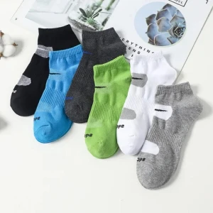 Mens Cotton Short Sports Socks Sweat-Absorbent Breathable Bike Riding & Running Socks with High Ankle Logo Cuff Trendy Low Cut