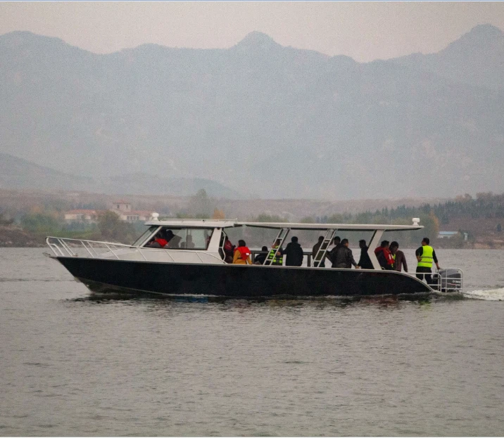 Tai Xin brand 11m x 3.3m aluminum fishing charter &amp; diving boat for sale