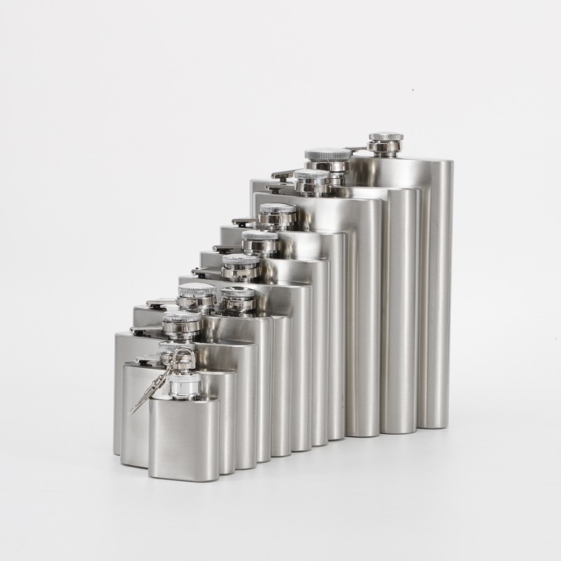 1-18 oz stainless steel hip flask