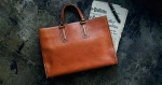 100% high quality OEM fashion laptop carry bag with desire logo